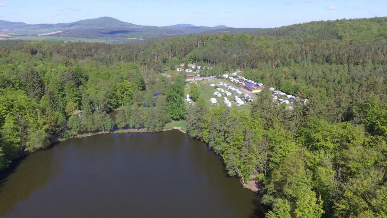 Schonsee-Camping Wohnwagen Urnshausen Eksteriør billede